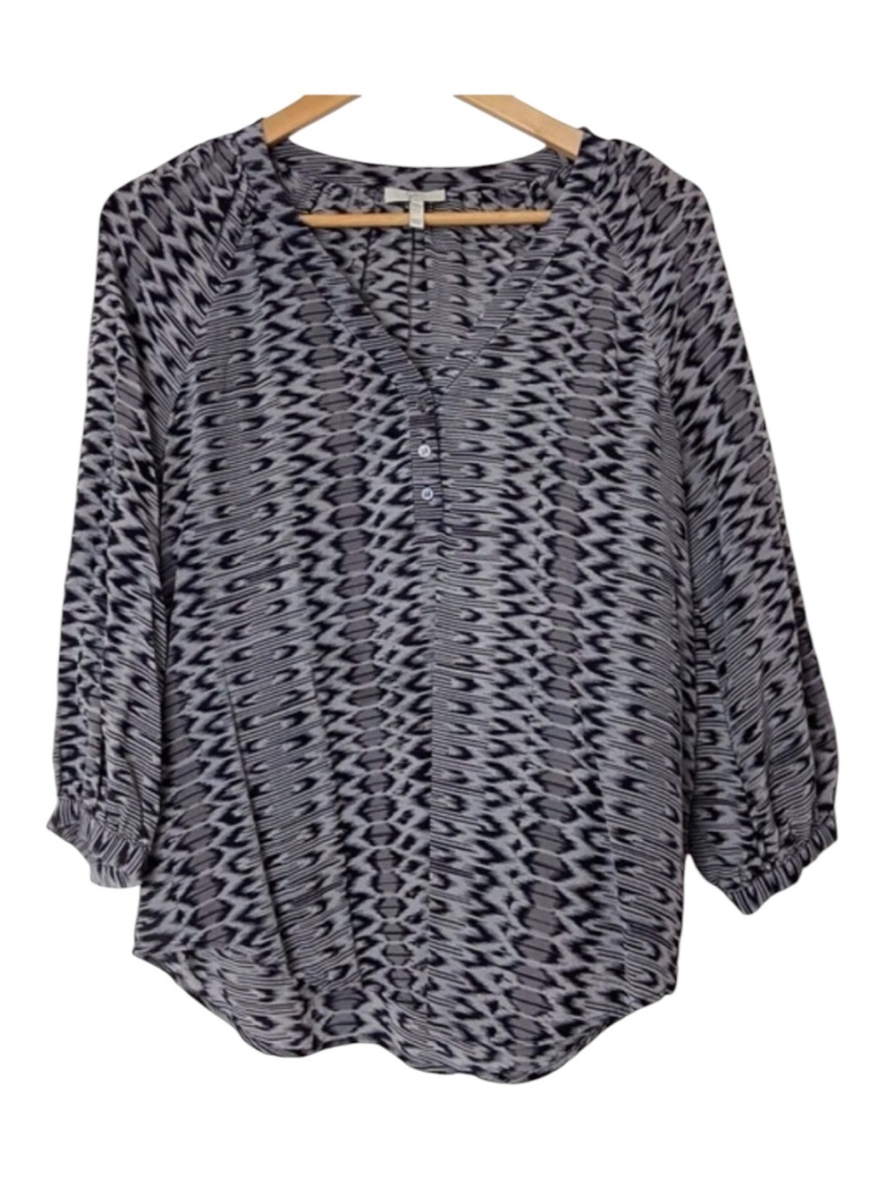 JOIE blouse 100% silk black grey ecru animal prints pattern 3/4 sleeves V small